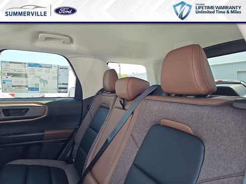 New 2026 Ford Bronco Sport Outer Banks w/ Outer Banks Tech Package+ AWD/4WD image 15