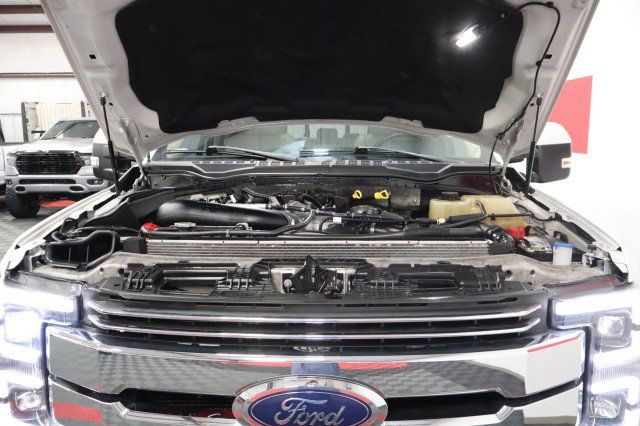 Used 2019 Ford F250 Lariat w/ Lariat Value Package AWD/4WD image 76