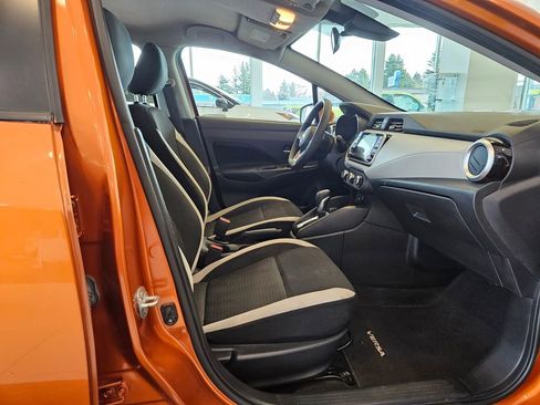 Used 2021 Nissan Versa SV image 22