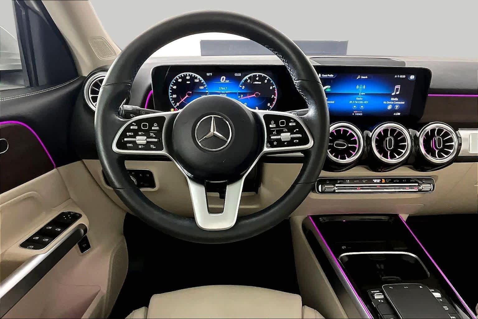 Used 2022 Mercedes-Benz GLB 250 image 6