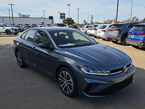 New 2026 Volkswagen Jetta Sport FWD image 3