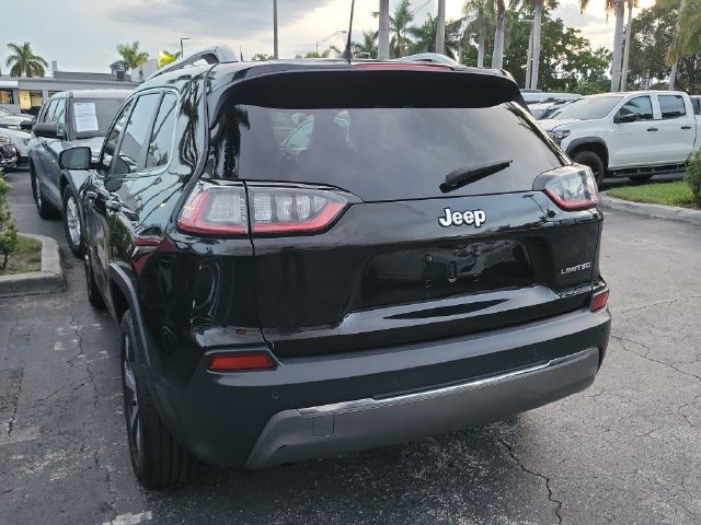 Used 2019 Jeep Cherokee Limited FWD image 4