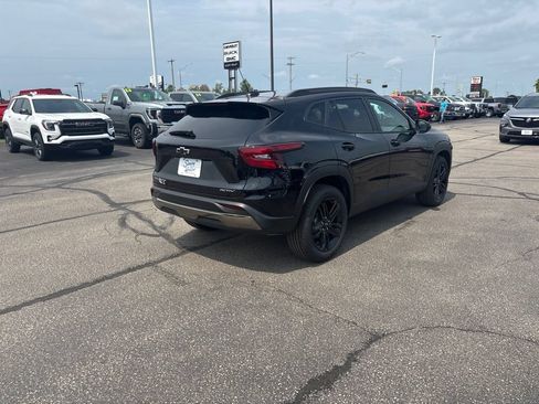 New 2026 Chevrolet Trax ACTIV w/ Driver Confidence Package FWD image 4