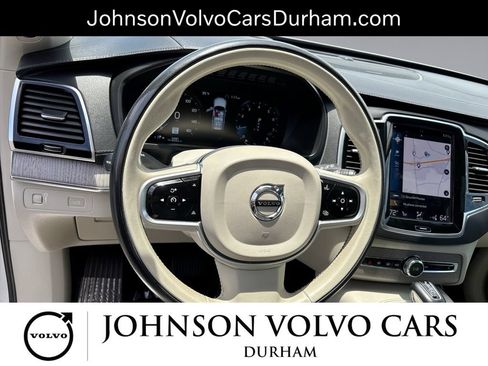 Used 2022 Volvo XC90 T6 Inscription w/ Advanced Package AWD/4WD image 11