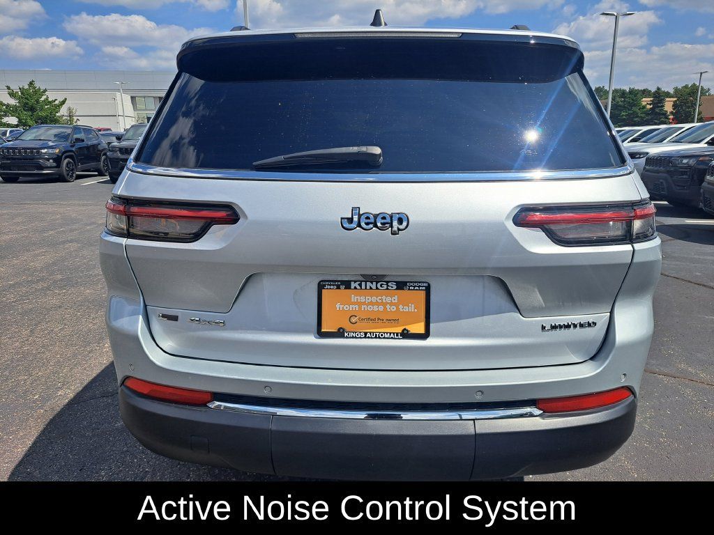 Used 2022 Jeep Grand Cherokee L Limited AWD/4WD image 5