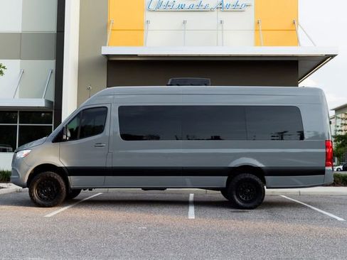 Used 2019 Mercedes-Benz Sprinter 4x4 170 image 4