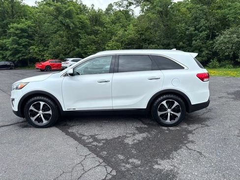 Used 2018 Kia Sorento EX w/ EX Advanced Touring Package AWD/4WD image 2