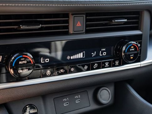 New 2026 Nissan Rogue Dark Armor AWD/4WD image 18