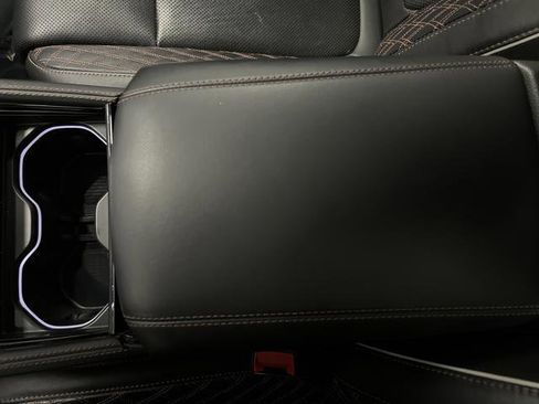 Used 2024 Jeep Grand Cherokee L Summit image 22