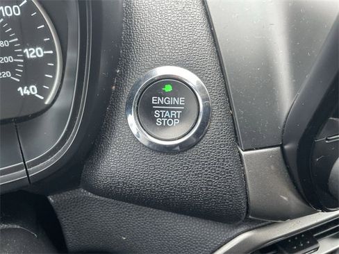 Used 2020 Ford EcoSport SE image 16