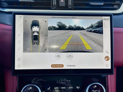 New 2026 Jaguar F-PACE R-Dynamic S AWD/4WD image 34
