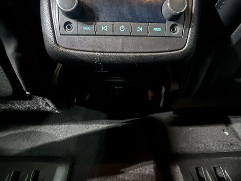 Used 2015 Chevrolet Traverse LT AWD/4WD image 22