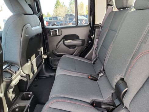 New 2025 Jeep Gladiator Rubicon w/ Safety Group image 17