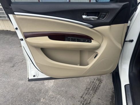 Used 2016 Acura MDX SH-AWD w/ Technology Package image 2