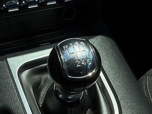 Used 2022 Ford Mustang GT w/ Equipment Group 301A RWD image 8