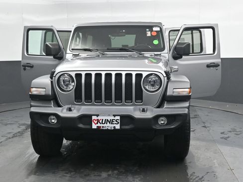 Used 2021 Jeep Wrangler Unlimited Sport AWD/4WD image 48
