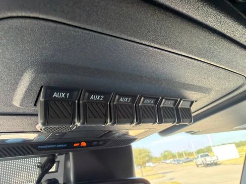 Used 2023 Ford Bronco Outer Banks AWD/4WD image 20