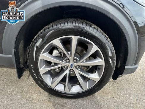 Used 2025 Ford Explorer Platinum w/ Ultimate Package image 12