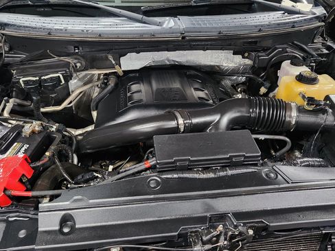 Used 2013 Ford F150 King Ranch w/ Off-Road Pkg image 62