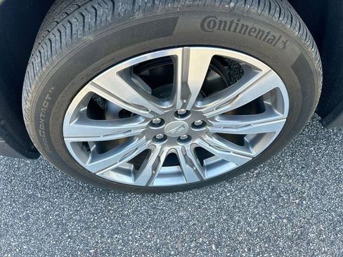 Used 2023 Cadillac XT4 Premium Luxury w/ Cold Weather Package image 14