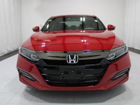 Used 2020 Honda Accord Sport image 3