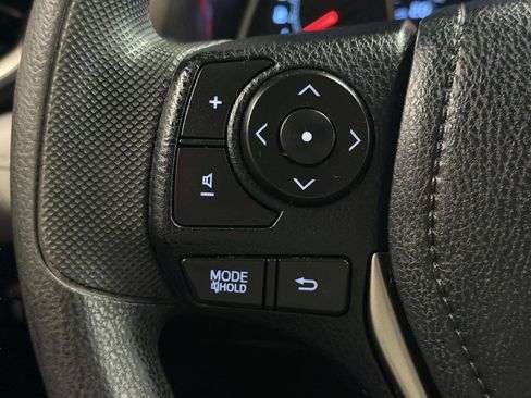 Used 2013 Toyota RAV4 XLE image 34