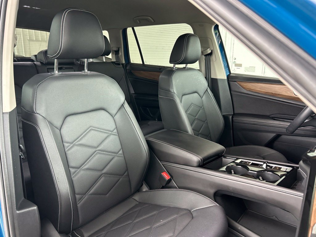 Used 2026 Volkswagen Atlas SE FWD image 43
