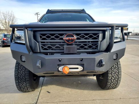 Used 2022 Nissan Frontier PRO-4X image 55