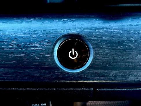 Certified 2024 Nissan Ariya FWD image 20