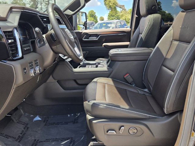 Used 2026 GMC Sierra 2500 Denali w/ Denali Reserve Package AWD/4WD image 13
