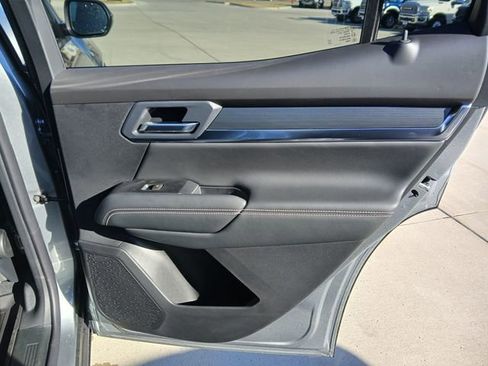 New 2026 GMC Terrain Elevation w/ Elevation Premium Package image 17