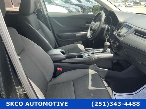 Used 2021 Honda HR-V LX image 13