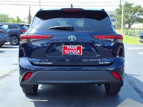Used 2026 Toyota Highlander XLE AWD/4WD image 5