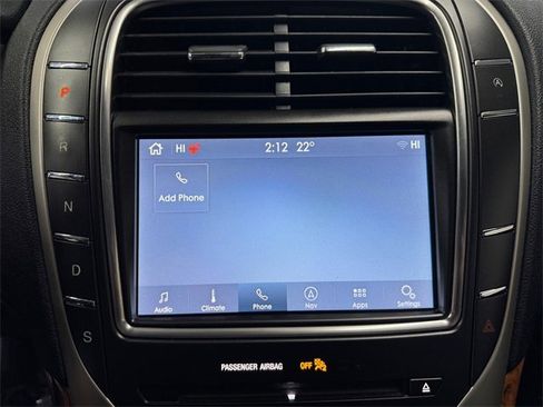 Used 2019 Lincoln Nautilus Reserve image 18