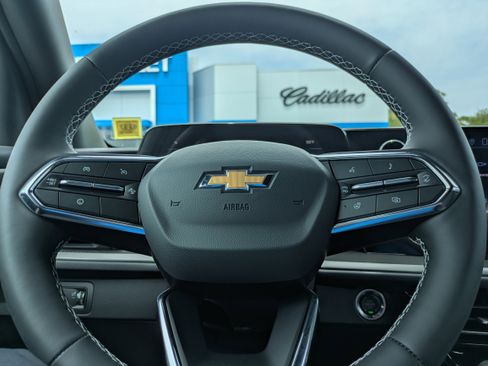 New 2026 Chevrolet Traverse LT FWD image 22