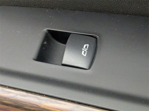 Used 2023 Chevrolet Silverado 3500 High Country image 35