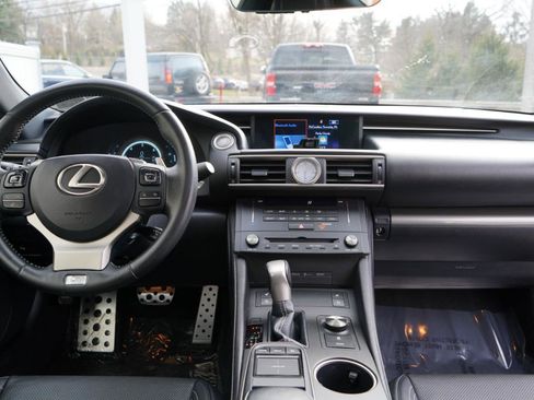 Used 2015 Lexus RC 350 w/ F Sport w/Summer Tires image 68