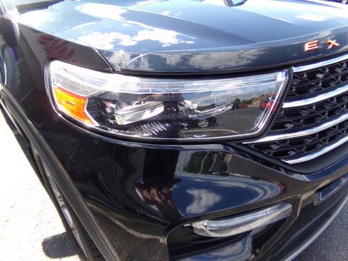 Used 2020 Ford Explorer XLT w/ Equipment Group 202A AWD/4WD image 55