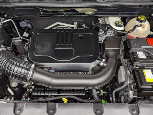 Used 2023 Chevrolet Blazer LT image 31