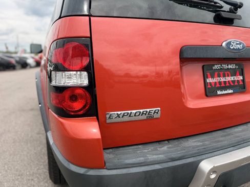 Used 2007 Ford Explorer XLT AWD/4WD image 21