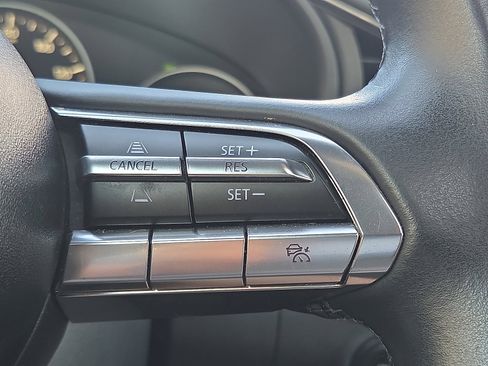 Used 2023 MAZDA MAZDA3 s image 15