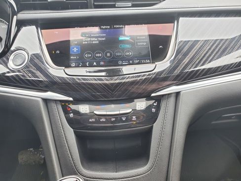 Certified 2024 Cadillac XT6 Premium Luxury w/ LPO, Floor Liner Package AWD/4WD image 27