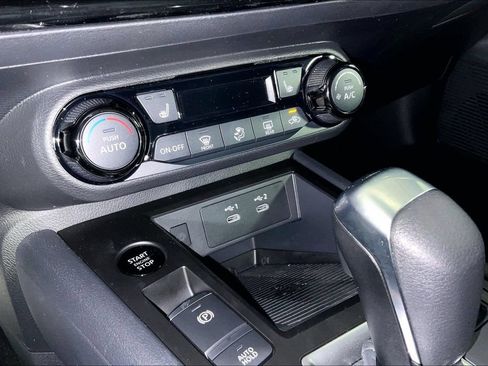 New 2026 Nissan Kicks SV w/ Cold Weather Package FWD image 26