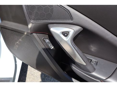 Used 2019 Chevrolet Corvette Grand Sport RWD image 28