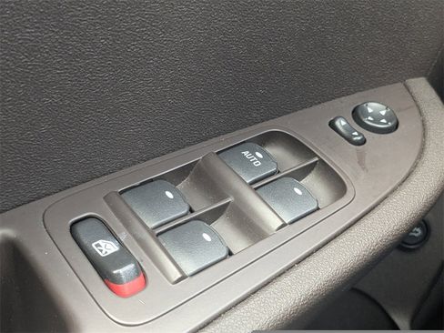 Used 2012 Chevrolet Malibu LT image 19