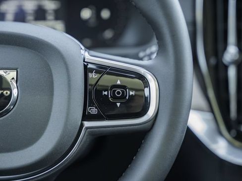 New 2027 Volvo XC90 B6 Plus AWD/4WD image 28
