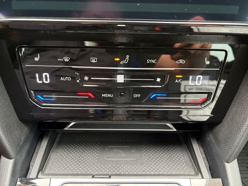 Certified 2022 Volkswagen Arteon SE w/ Arteon MDO Package FWD image 16