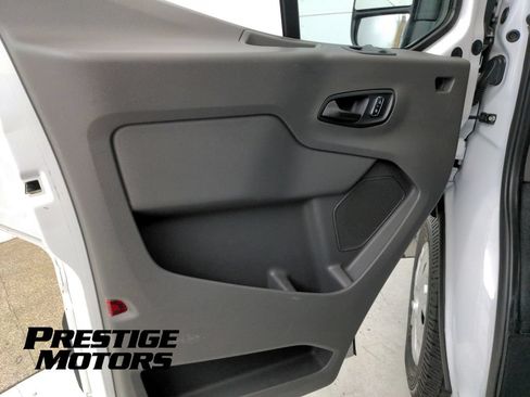 Used 2022 Ford Transit 250 Low Roof w/ Exterior Upgrade Package RWD image 25