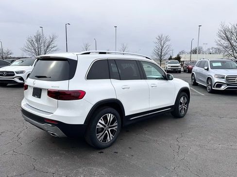 New 2026 Mercedes-Benz GLB 250 4MATIC image 10