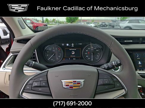 New 2026 Cadillac XT5 Premium Luxury AWD/4WD image 19